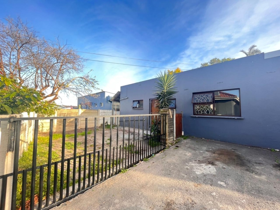 To Let 2 Bedroom Property for Rent in Cambridge Eastern Cape